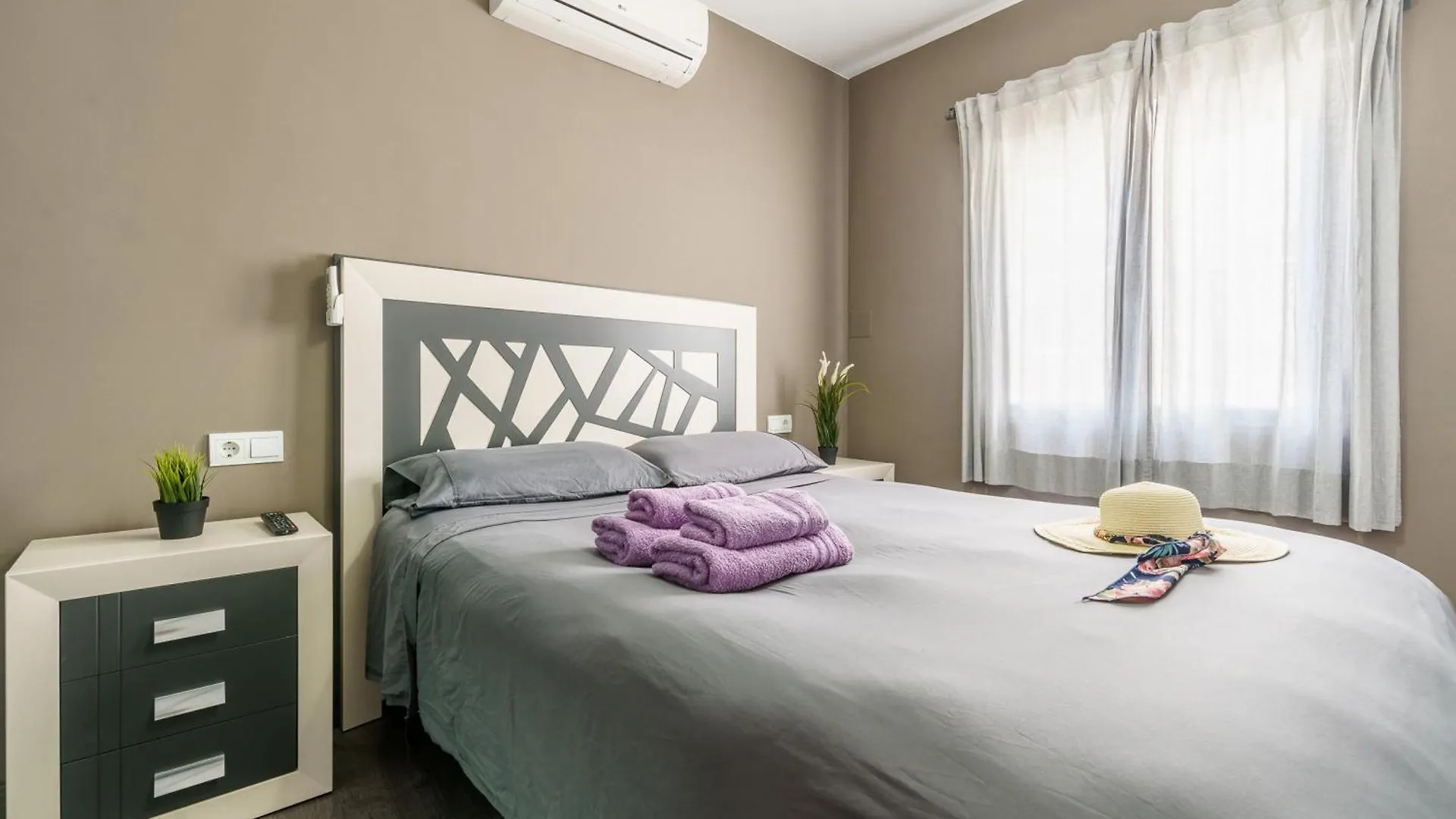 Nerja City Center Apartment - Happy Rentals Hiszpania